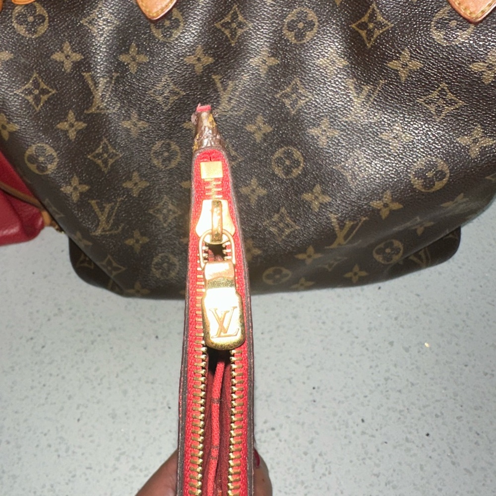 LV Neverfull MM Bag - Picture 13 of 16